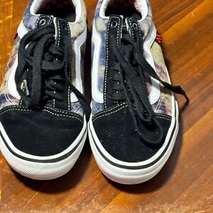 Van Skate Old Skool “Tie-Die Terry Black/Multi Sneakers Size 6.5